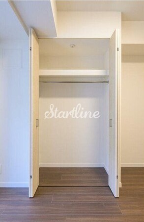 エスティメゾン東新宿の物件内観写真